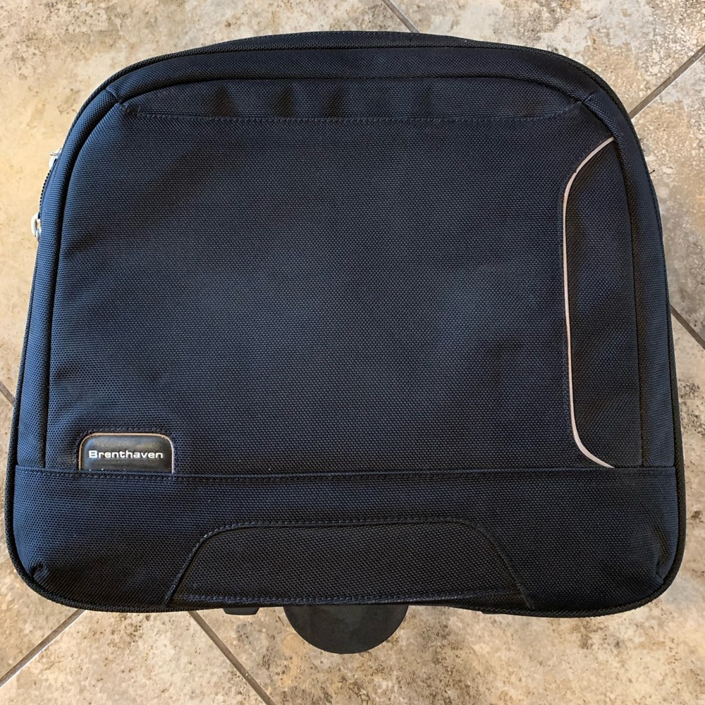 Brenthaven ProStyle II-XF Wheeled Case (Black) luggage suitcase carryon